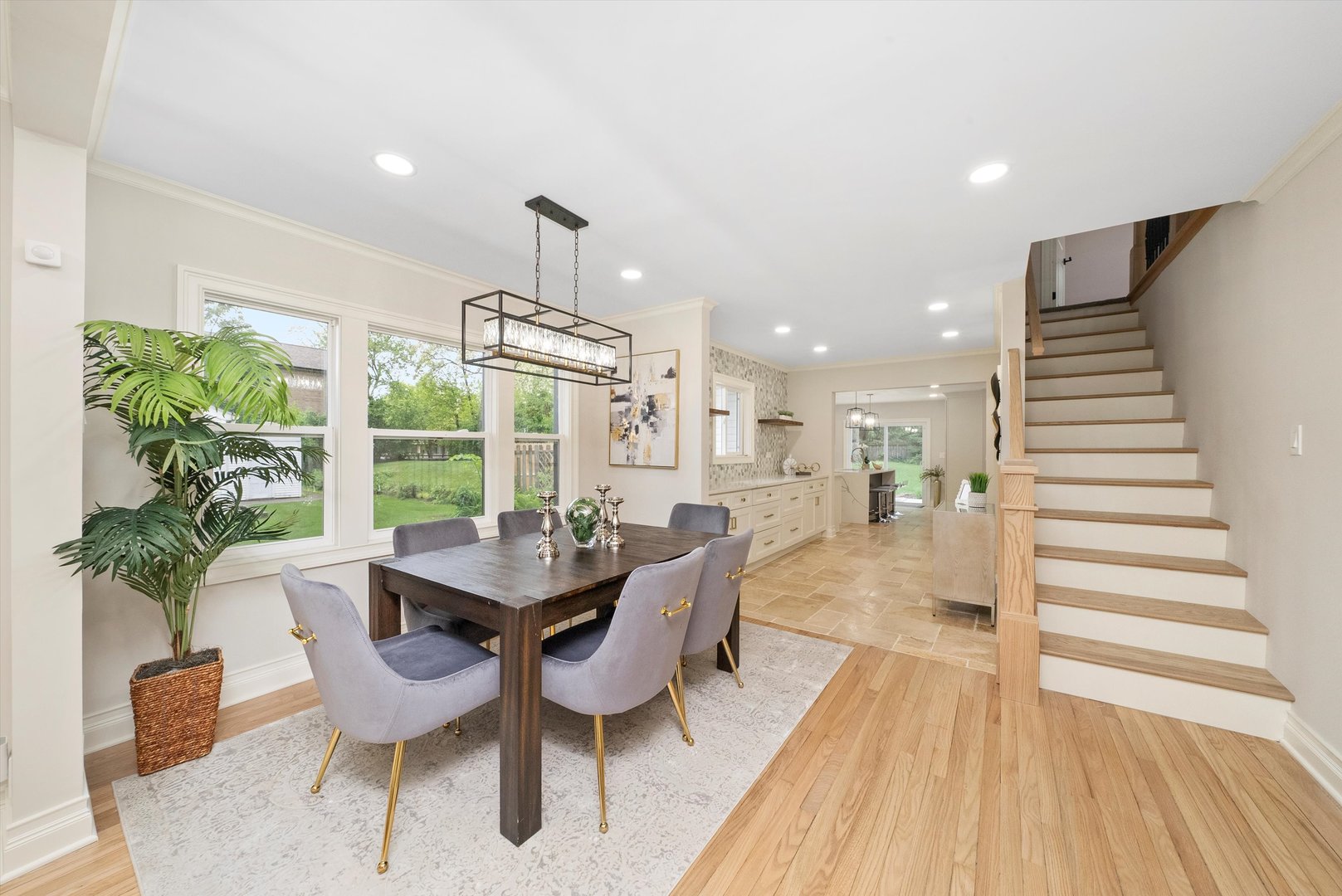 504 Newton Avenue, Glen Ellyn, IL 60137