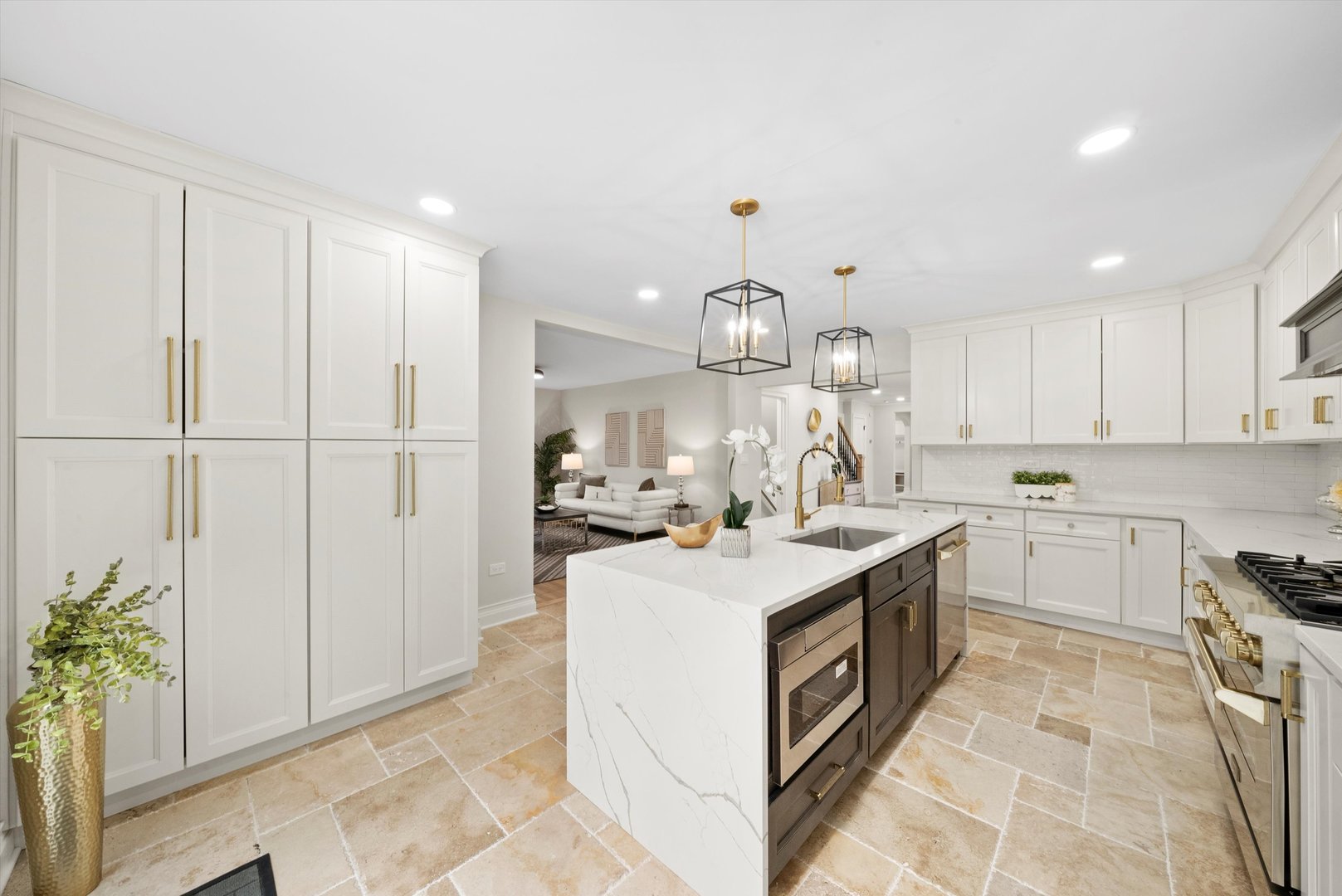 504 Newton Avenue, Glen Ellyn, IL 60137