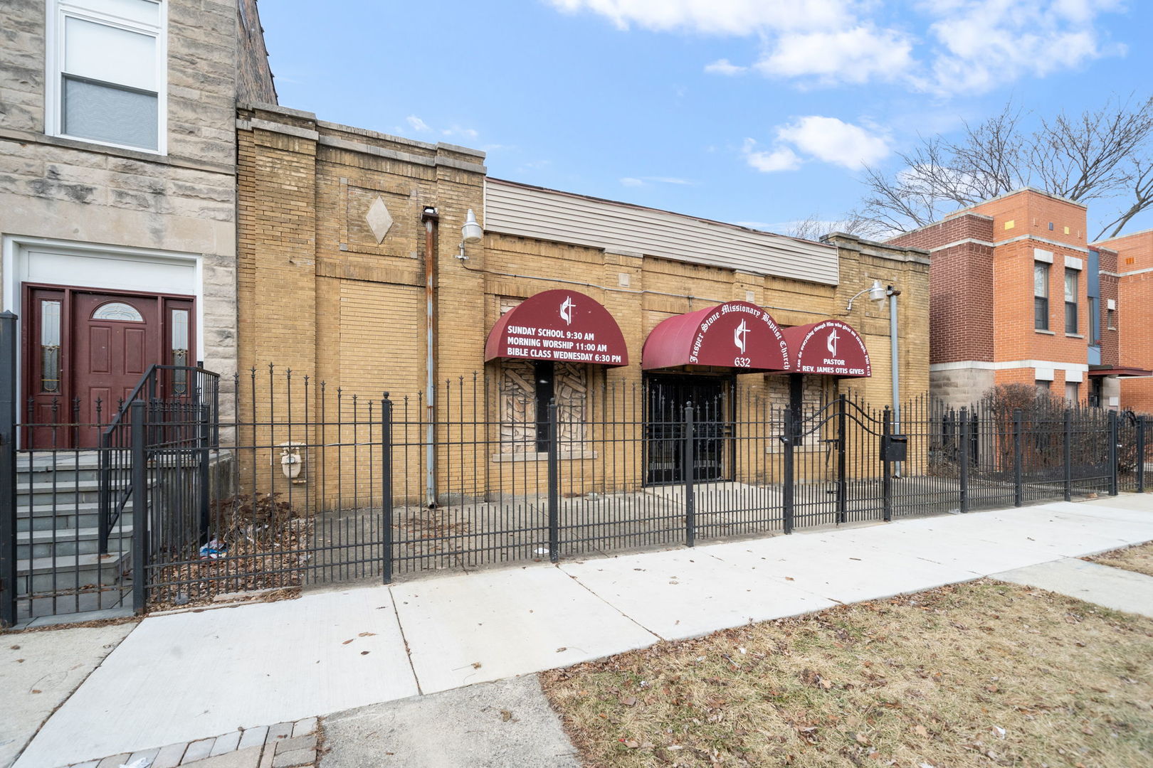 632 N Albany Avenue, Chicago, IL 60612