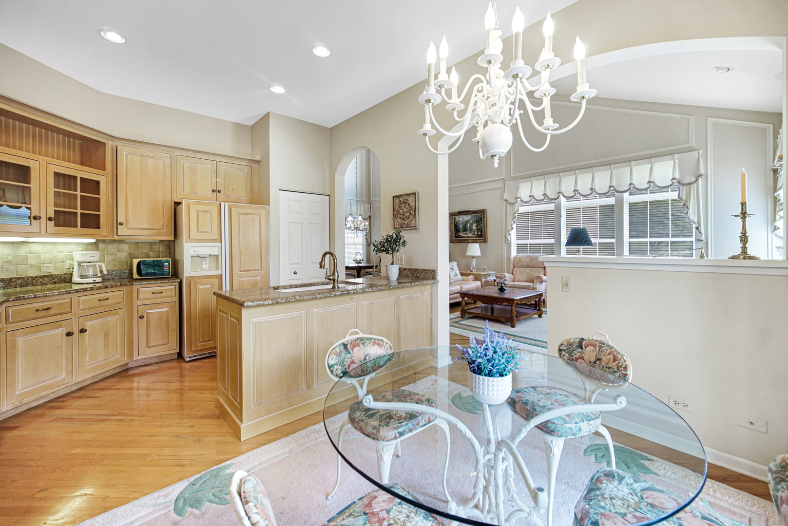 2033 Inverness Drive, Vernon Hills, IL 60061