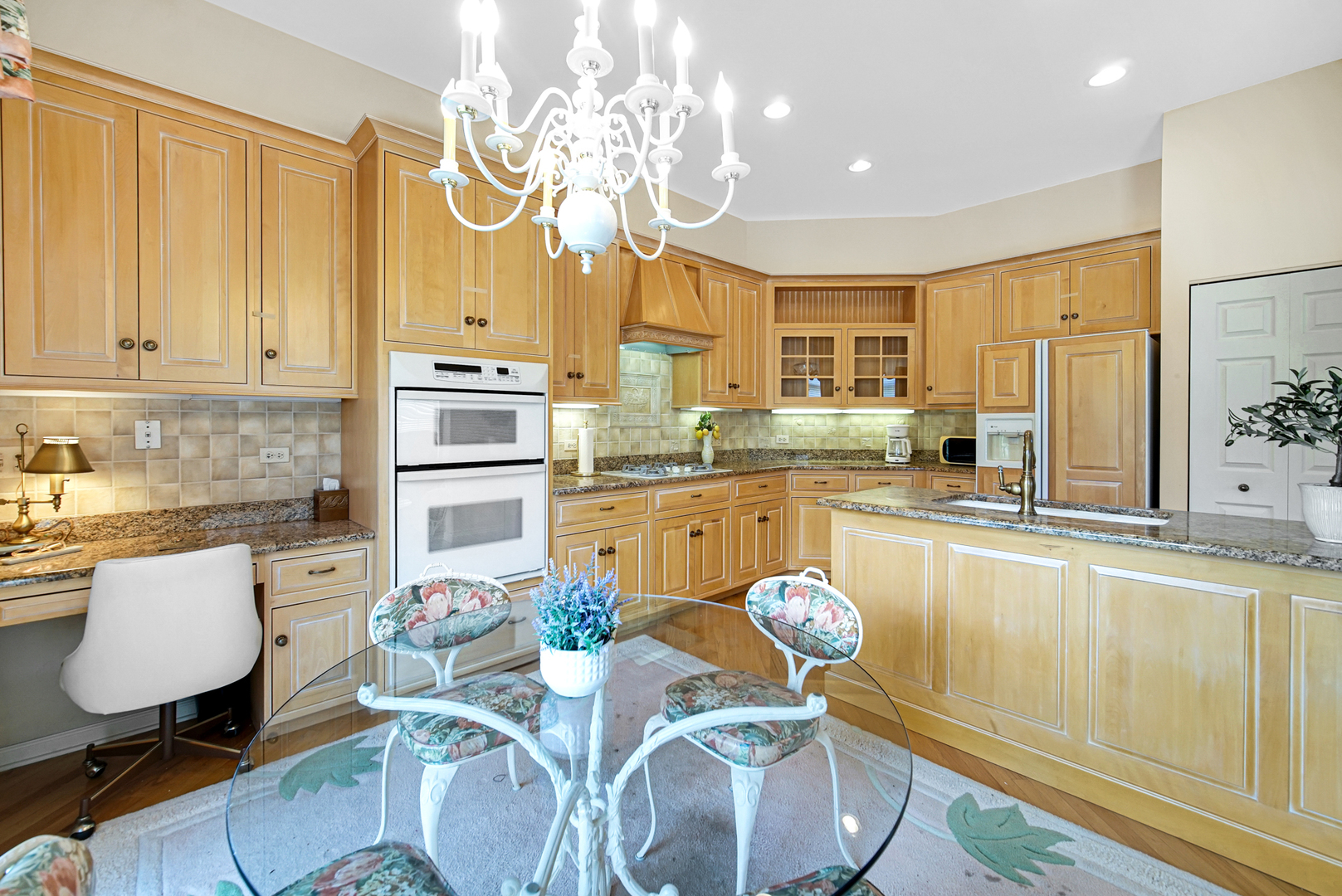 2033 Inverness Drive, Vernon Hills, IL 60061
