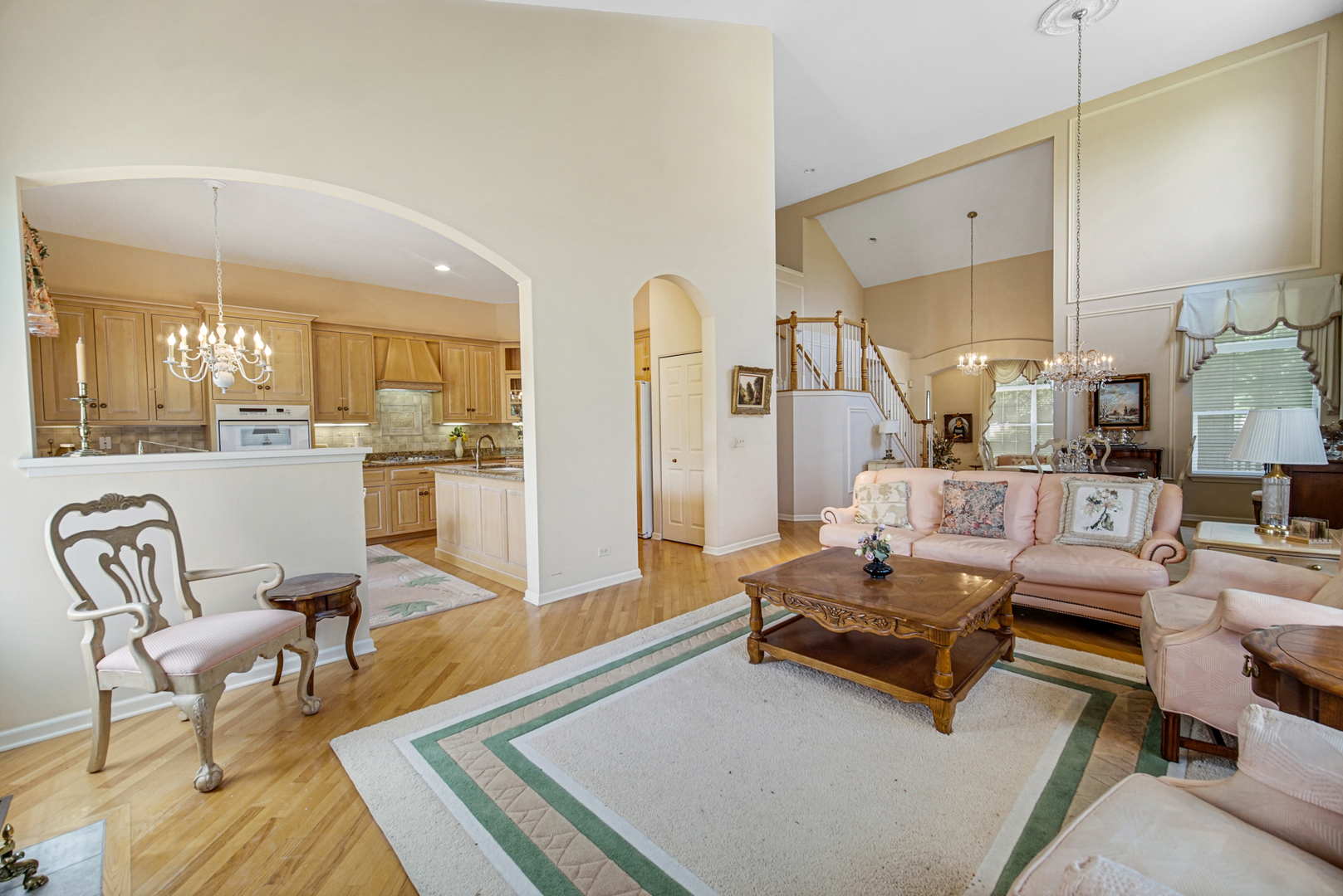 2033 Inverness Drive, Vernon Hills, IL 60061