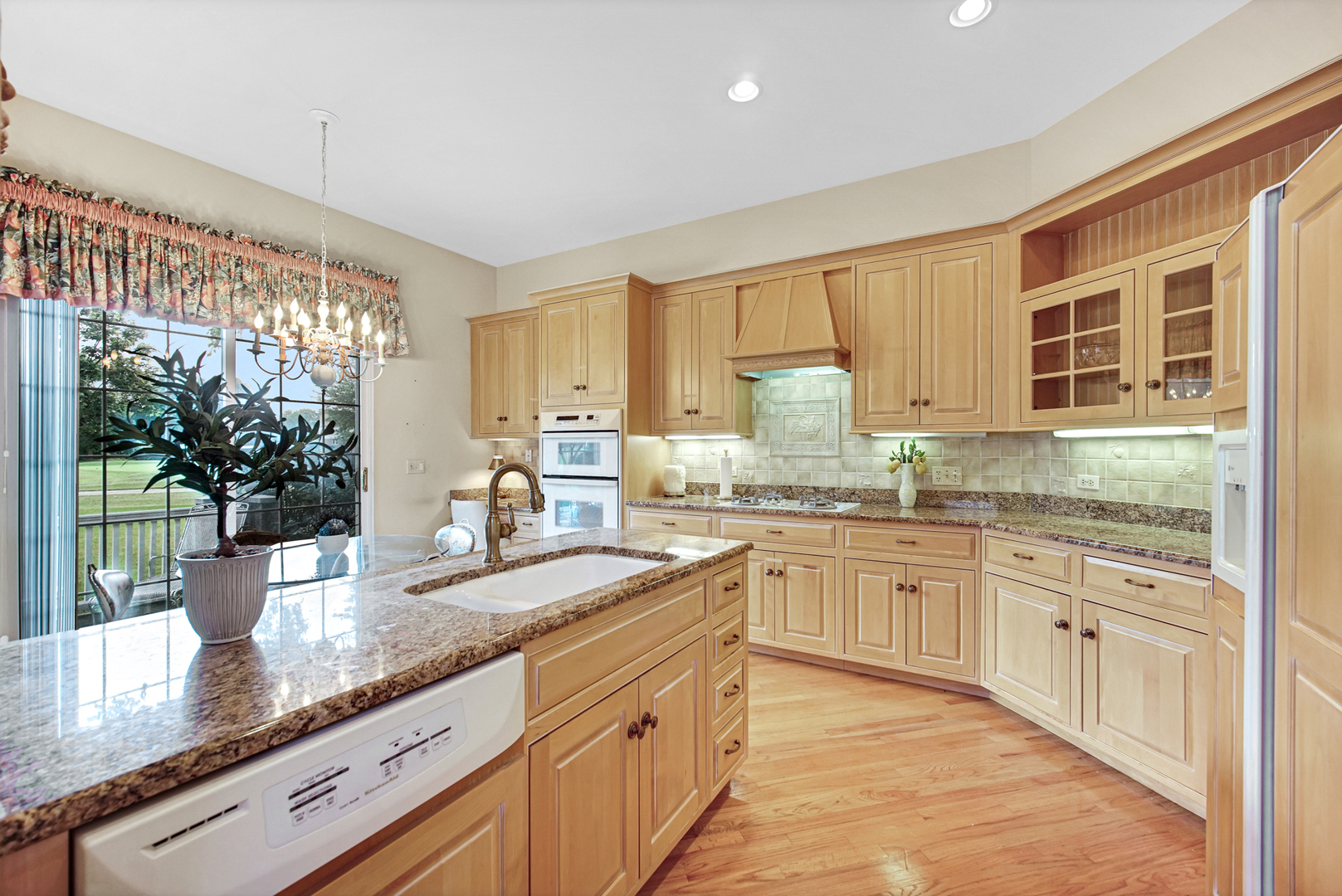 2033 Inverness Drive, Vernon Hills, IL 60061