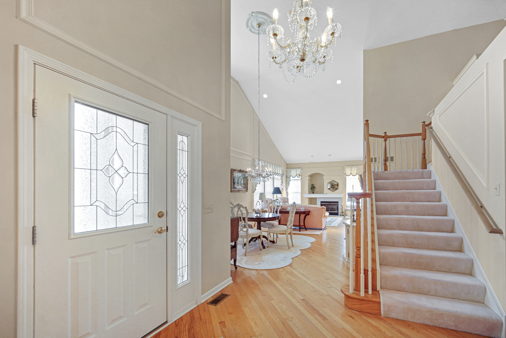 2033 Inverness Drive, Vernon Hills, IL 60061