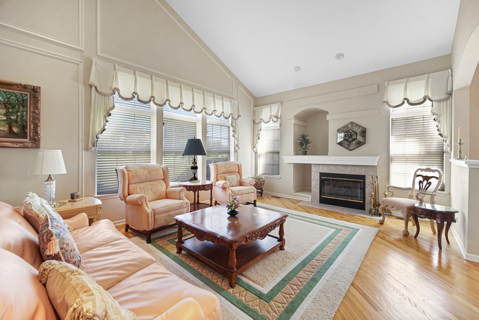 2033 Inverness Drive, Vernon Hills, IL 60061