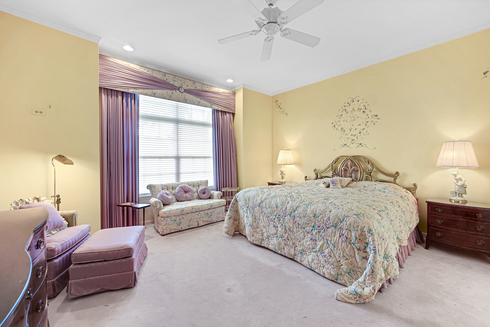 2033 Inverness Drive, Vernon Hills, IL 60061