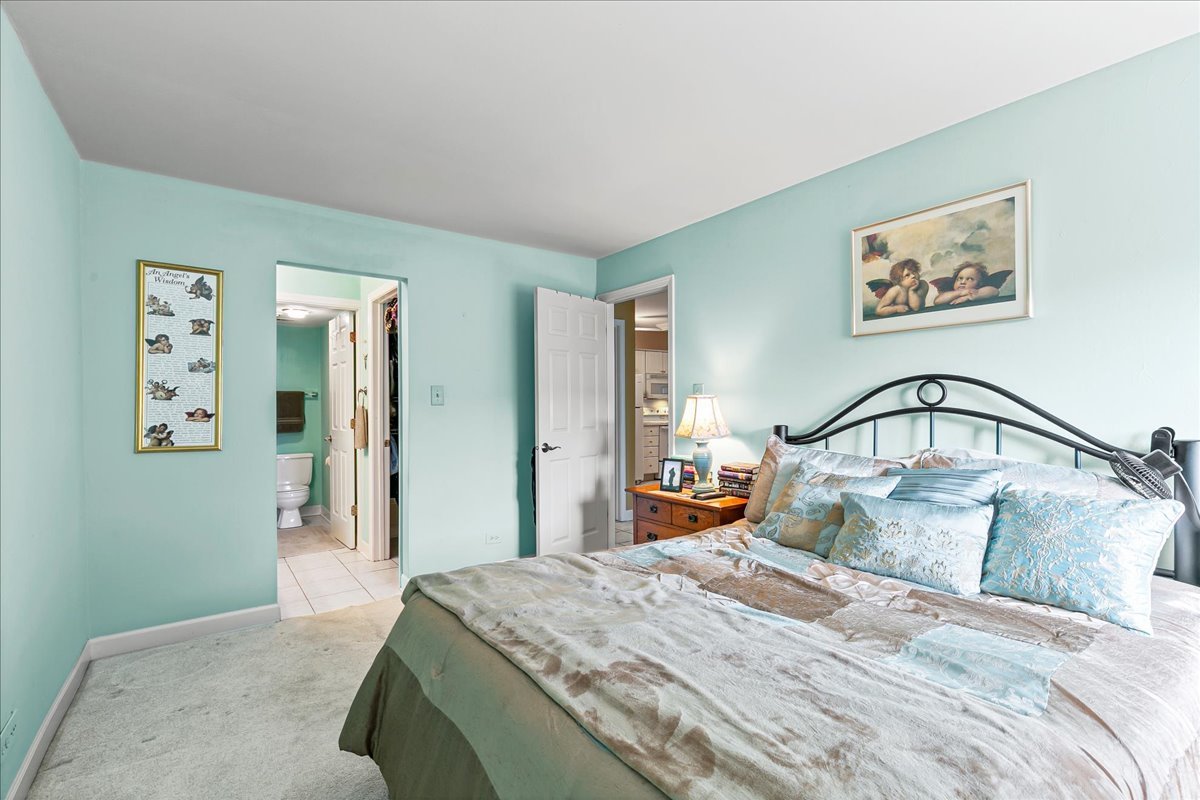 7509 W 175 Street #232, Tinley Park, IL 60477