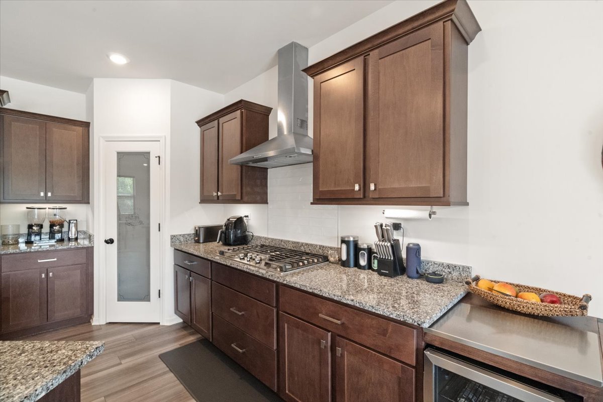 28609 Augusta Lane, Lakemoor, IL 60051