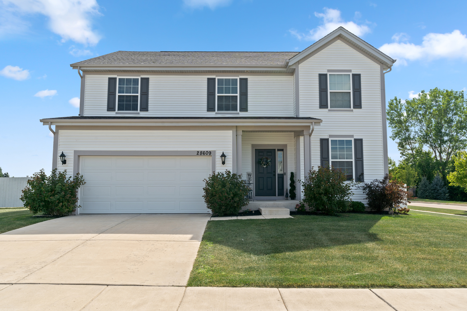 28609 Augusta Lane, Lakemoor, IL 60051