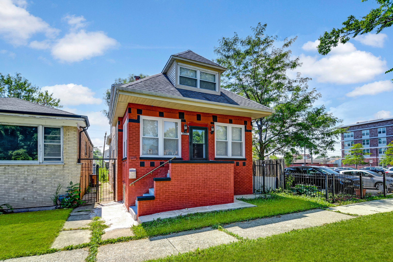 7409 W 63rd Place, Summit, IL 60501