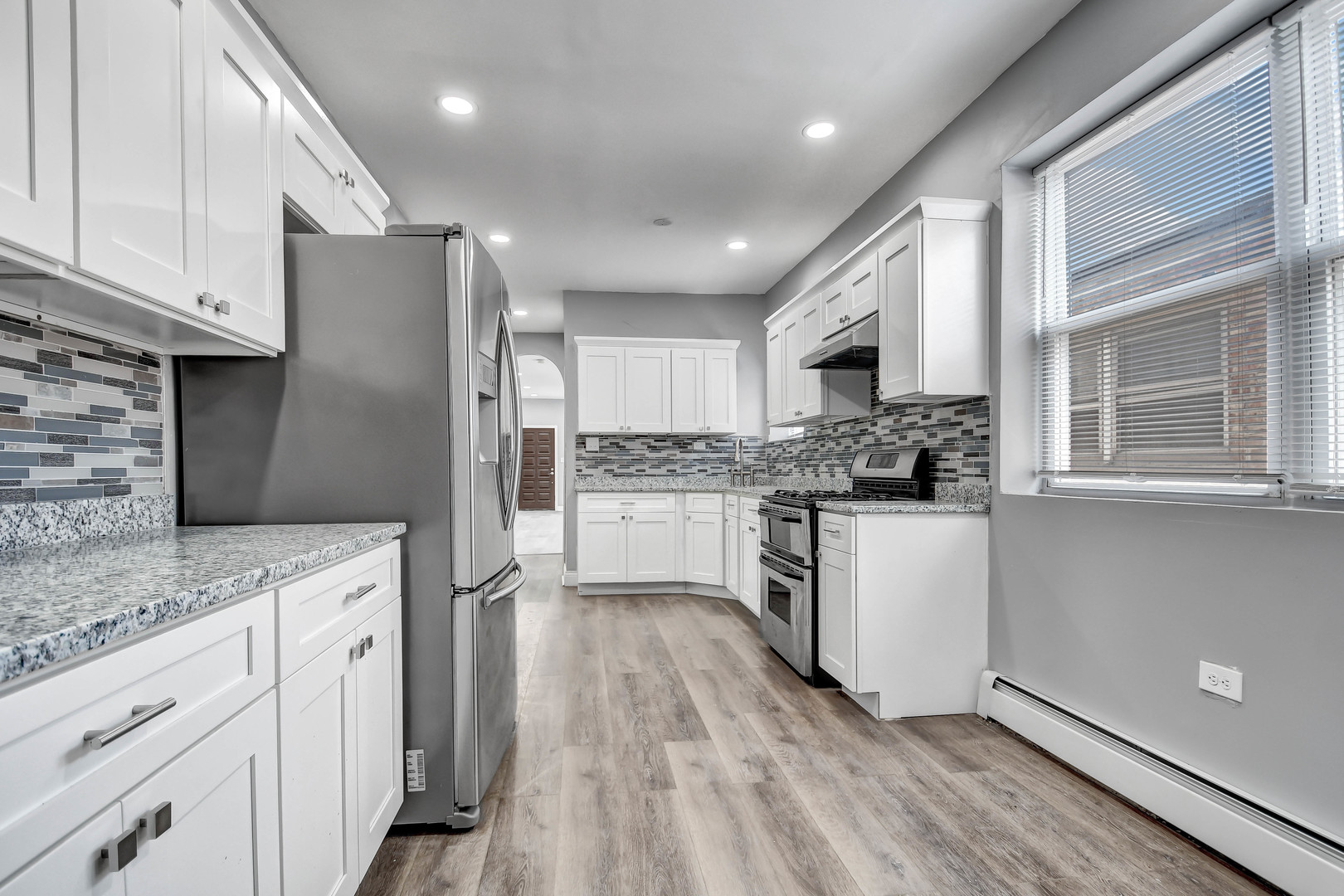 7409 W 63rd Place, Summit, IL 60501