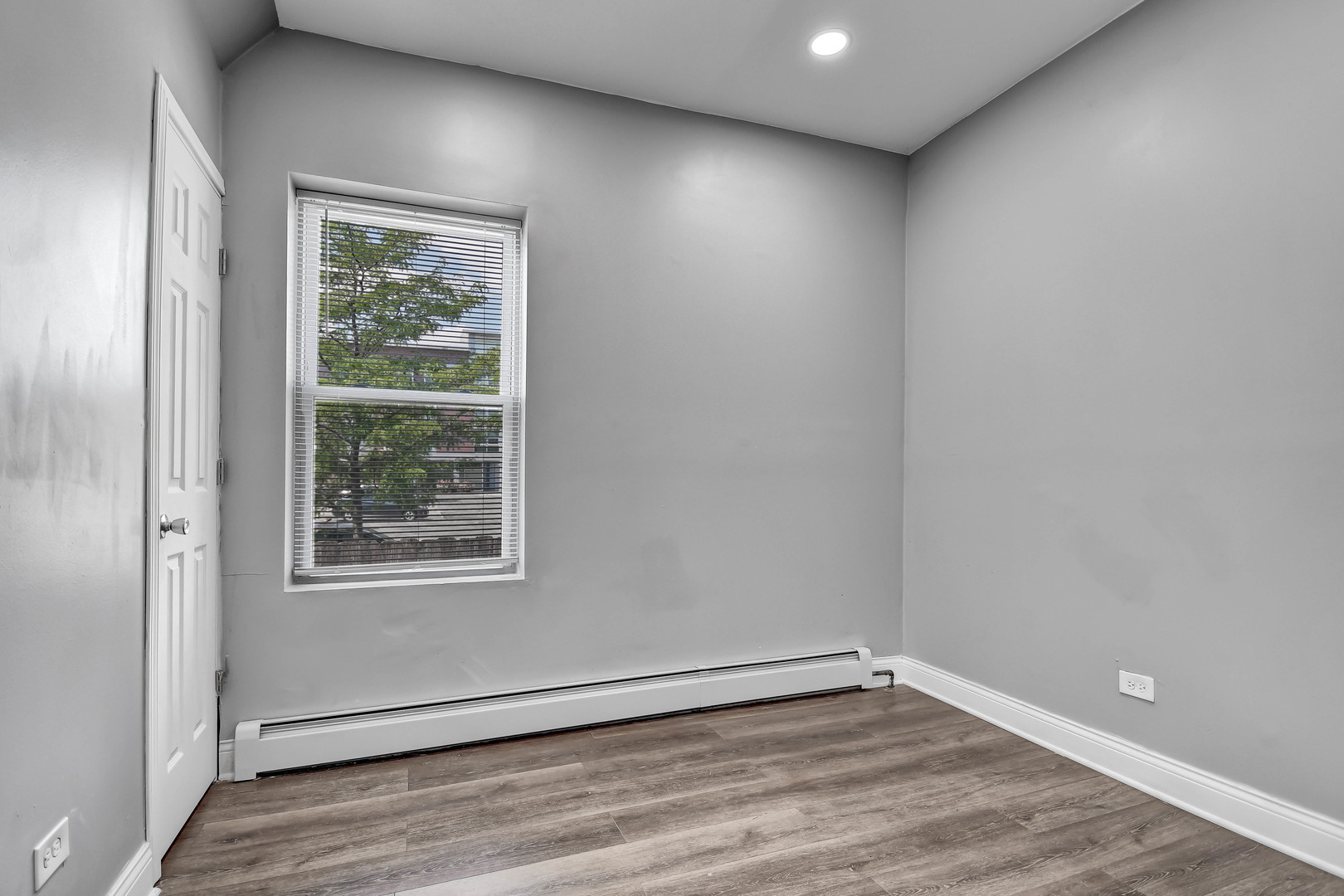7409 W 63rd Place, Summit, IL 60501