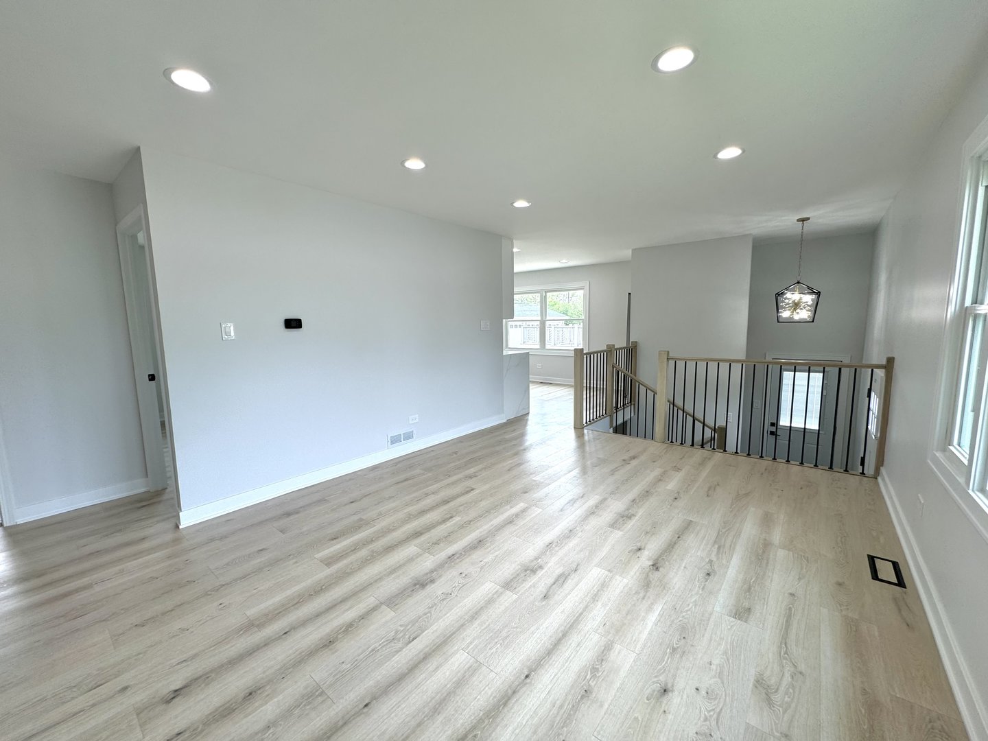 9055 Fairway Drive, Orland Park, IL 60462