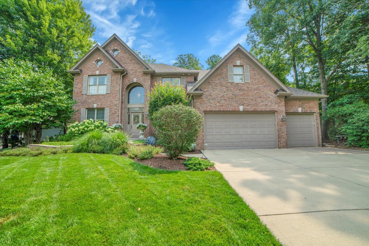 2602 Majestic Oaks Lane, St. Charles, IL 60174