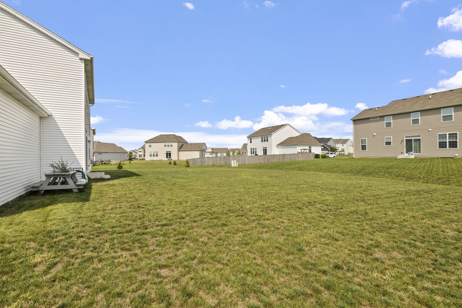 2444 Fairfield Avenue, Yorkville, IL 60560