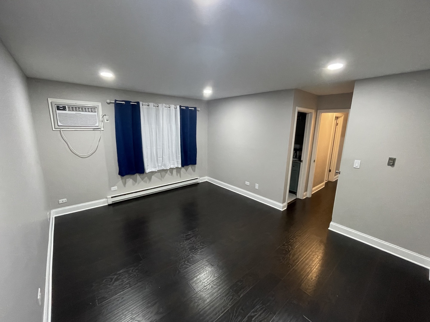 397 Poplar Avenue #1E, Antioch, IL 60002