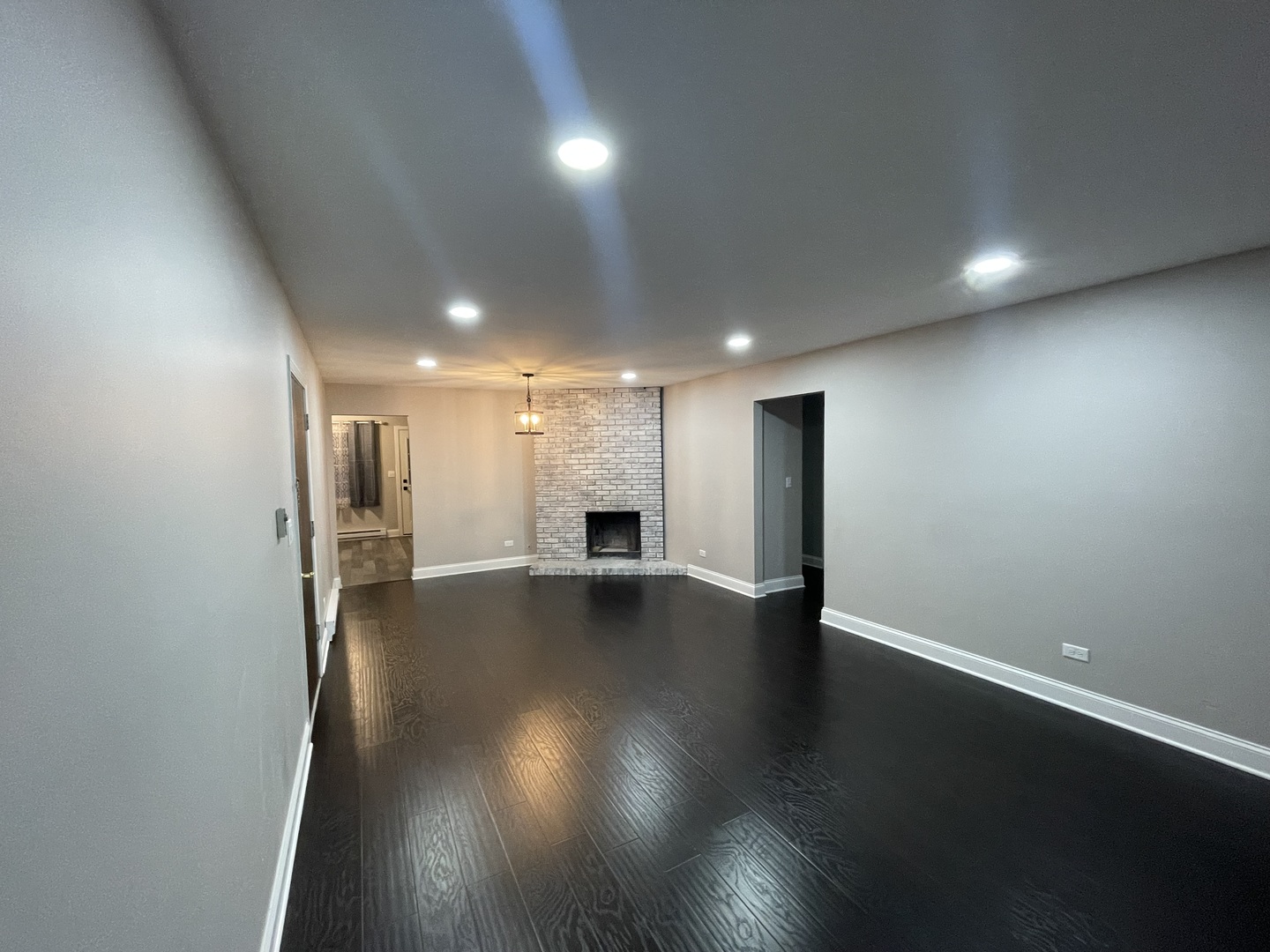 397 Poplar Avenue #1E, Antioch, IL 60002