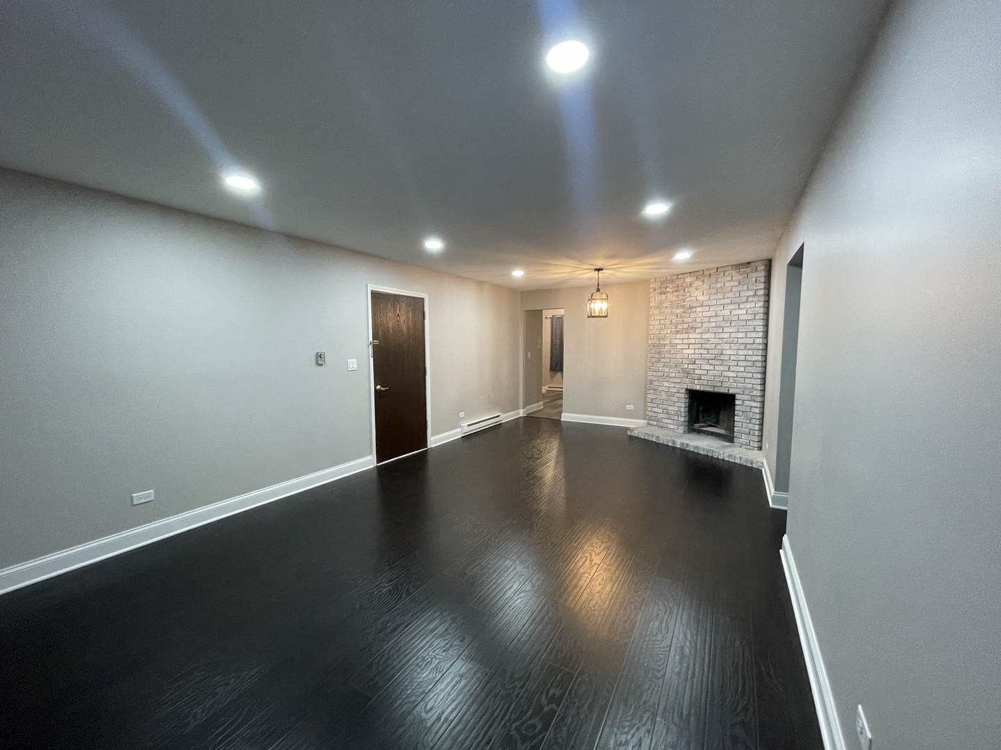 397 Poplar Avenue #1E, Antioch, IL 60002