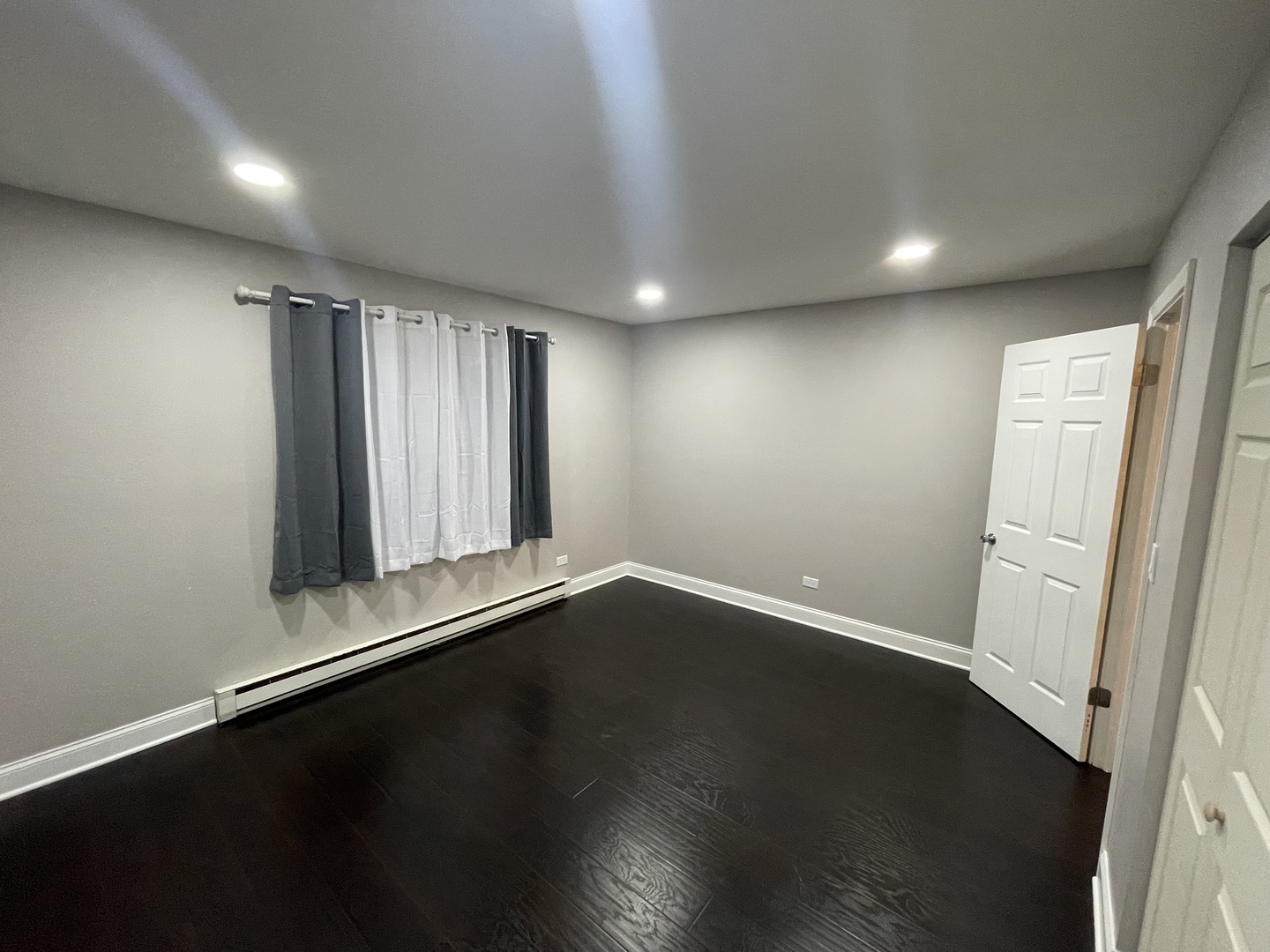 397 Poplar Avenue #1E, Antioch, IL 60002