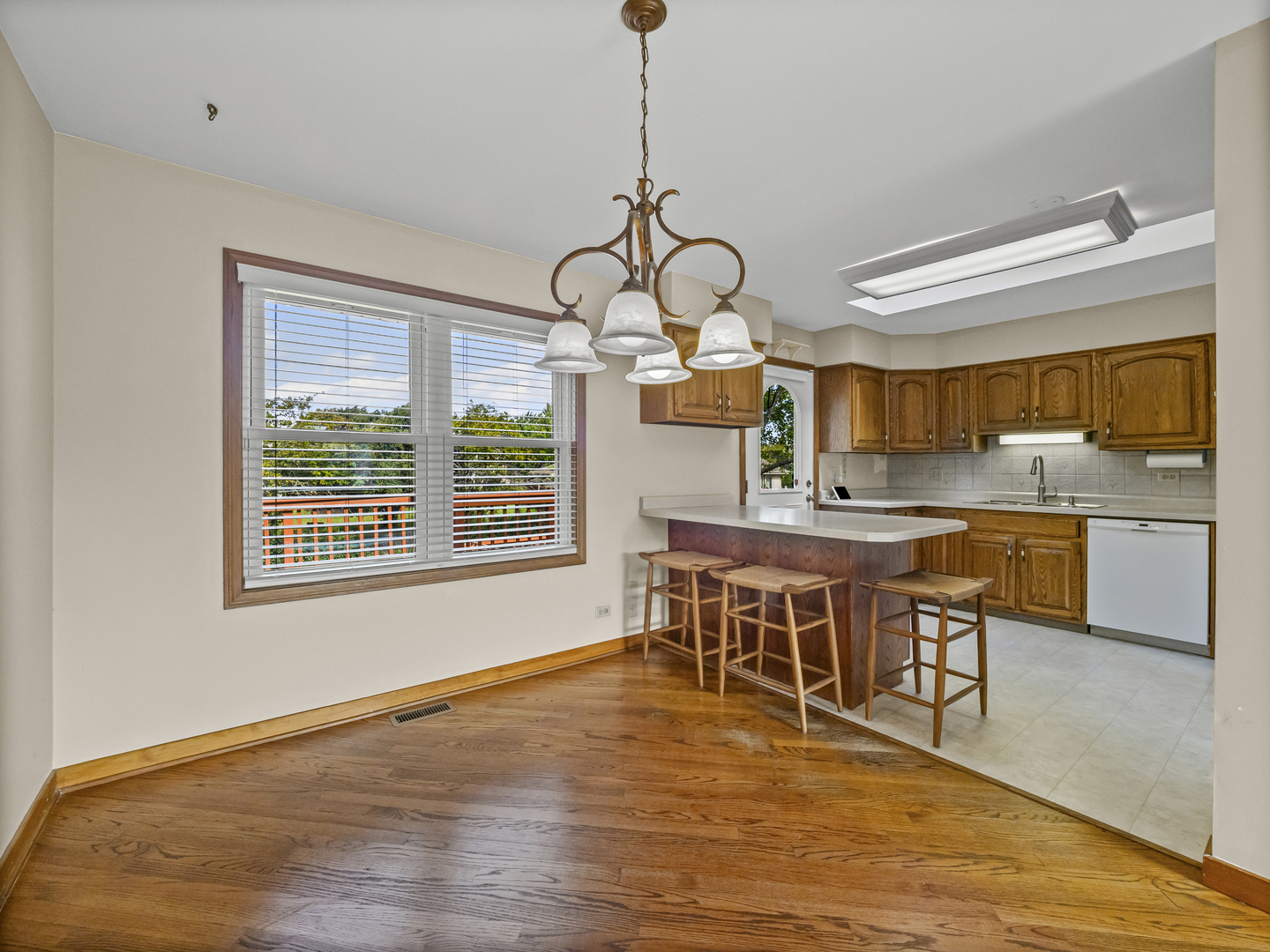 264 Winston Lane, Bloomingdale, IL 60108
