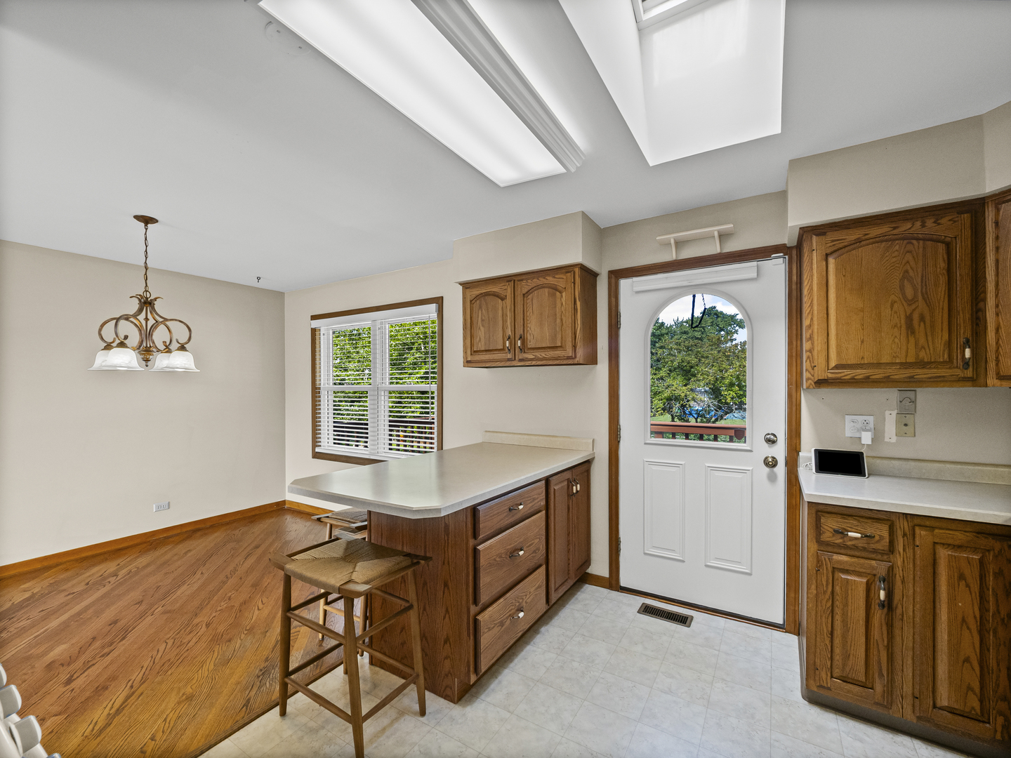 264 Winston Lane, Bloomingdale, IL 60108
