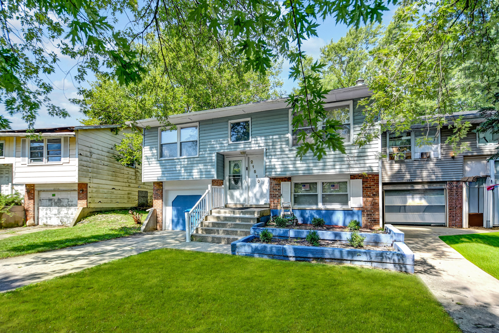 21510 Peterson Avenue, Sauk Village, IL 60411