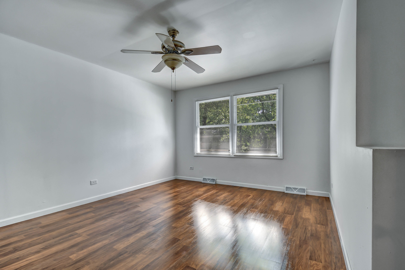 21510 Peterson Avenue, Sauk Village, IL 60411