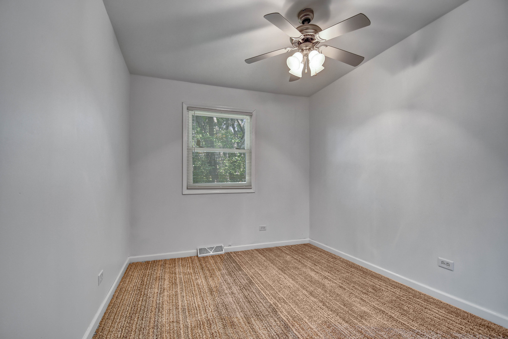 21510 Peterson Avenue, Sauk Village, IL 60411
