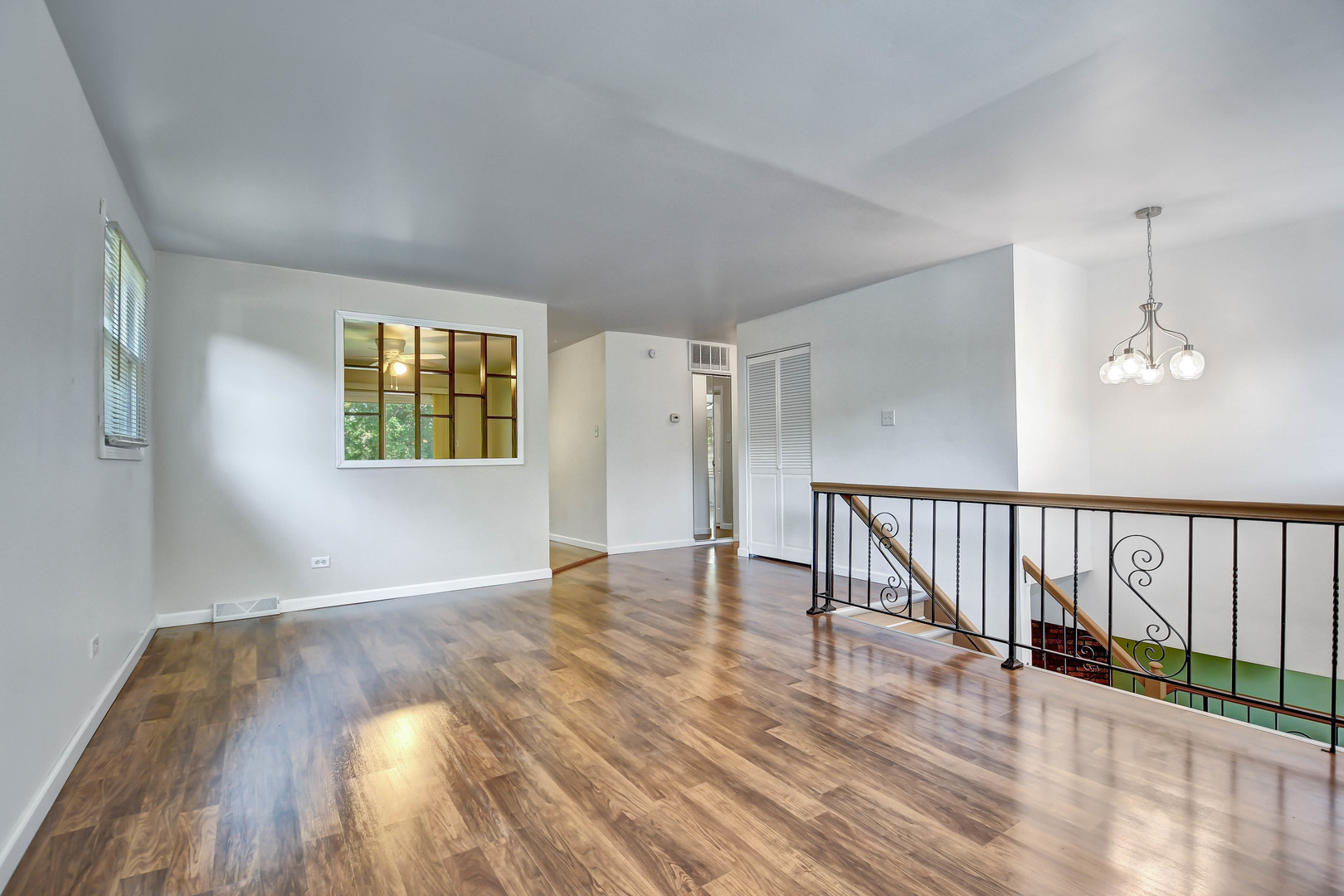 21510 Peterson Avenue, Sauk Village, IL 60411