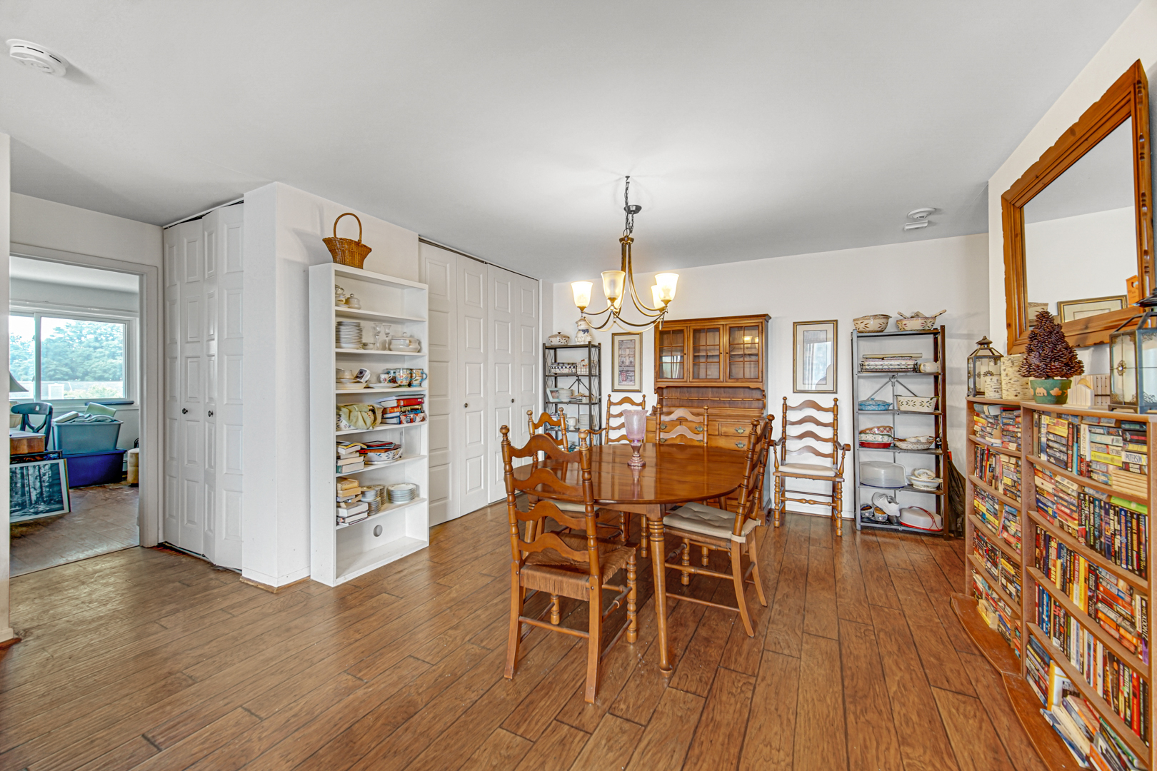 4721 Saint Joseph Creek Road #4A, Lisle, IL 60532