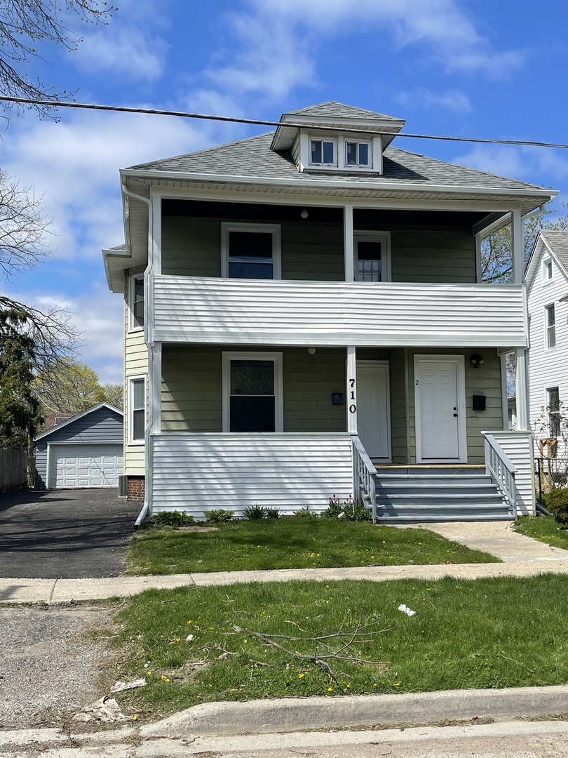 710 Poplar Street #2, Waukegan, IL 60085