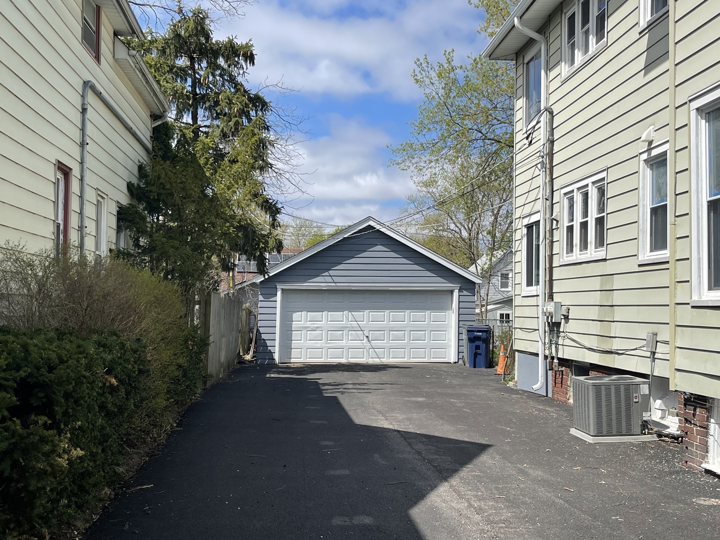 710 Poplar Street #2, Waukegan, IL 60085
