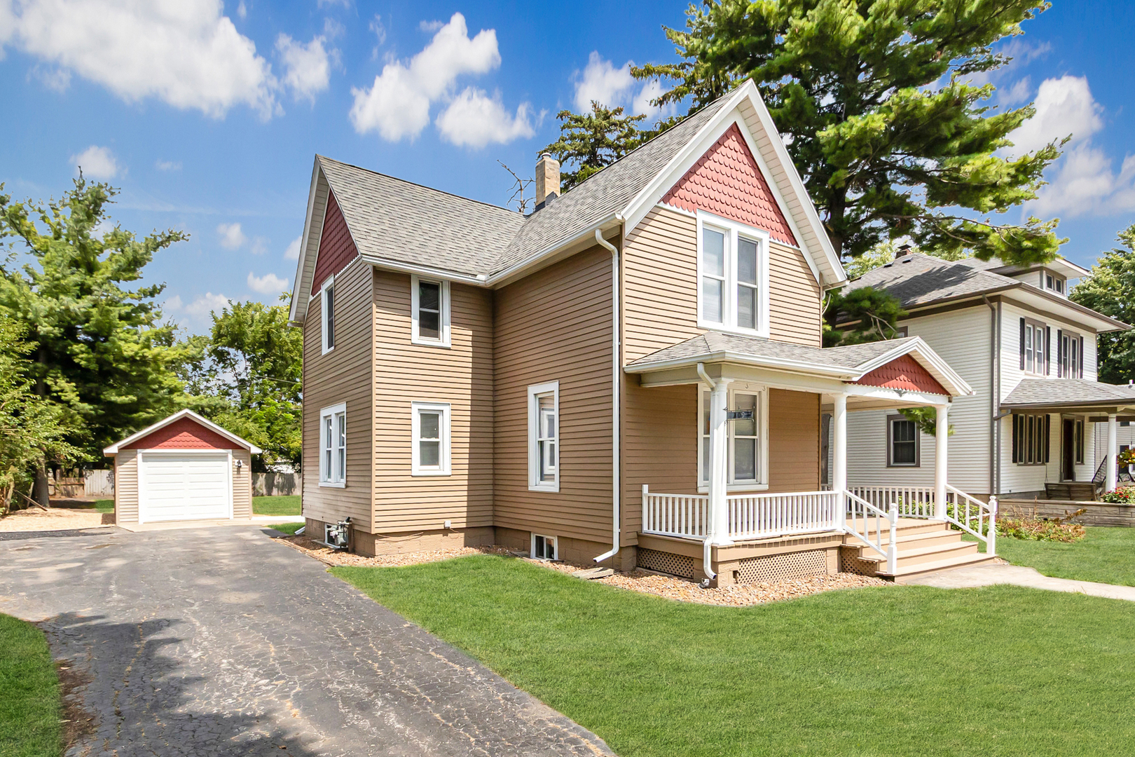 309 E Wilson Street, Peotone, IL 60468