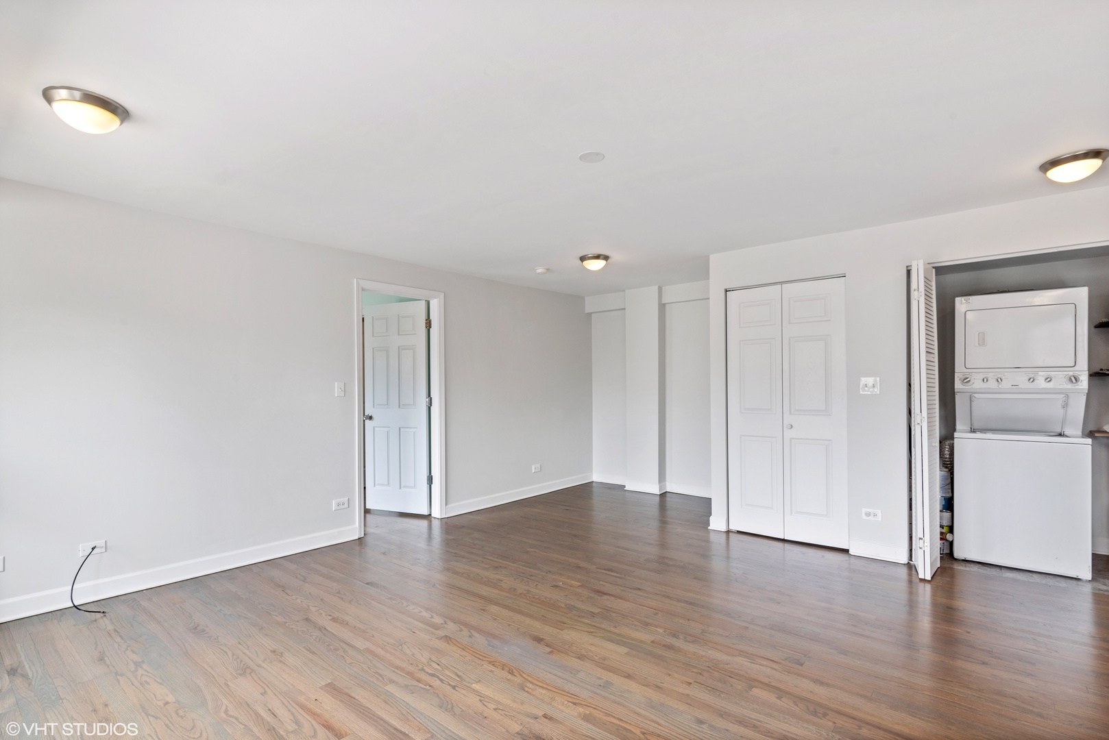 2545 W Catalpa Avenue #2C, Chicago, IL 60625