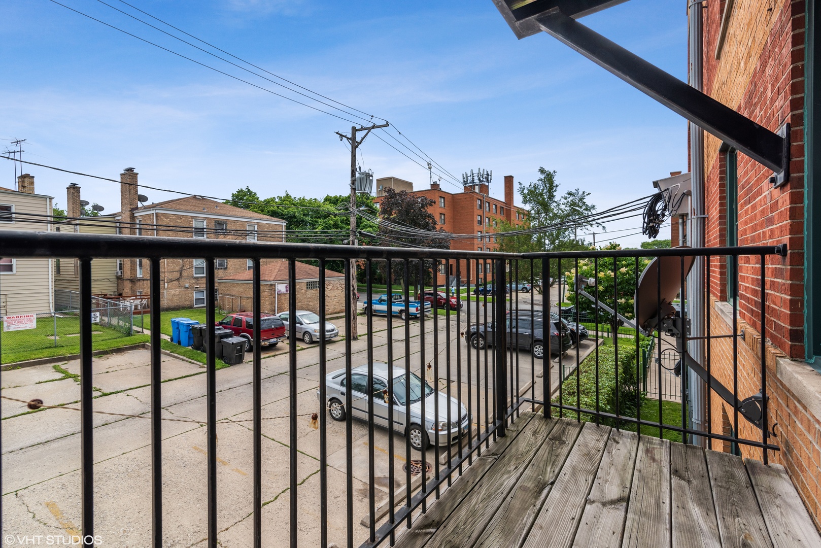 2545 W Catalpa Avenue #2C, Chicago, IL 60625