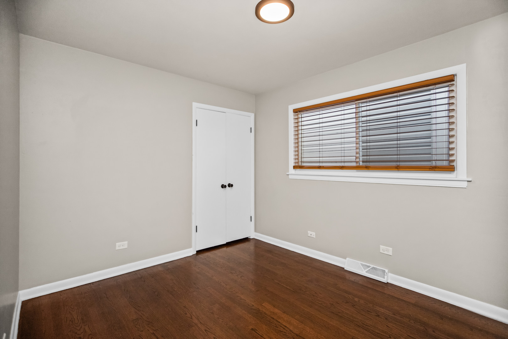2121 N Karlov Avenue, Chicago, IL 60639