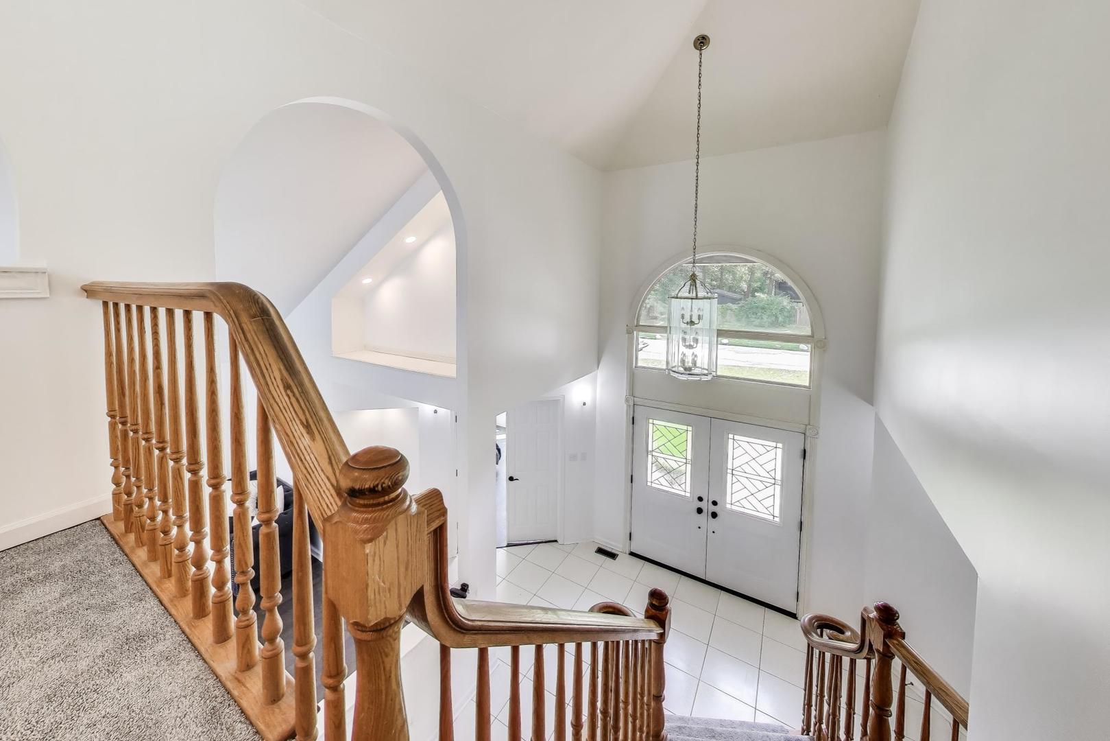 8990 W 99th Street, Palos Hills, IL 60465