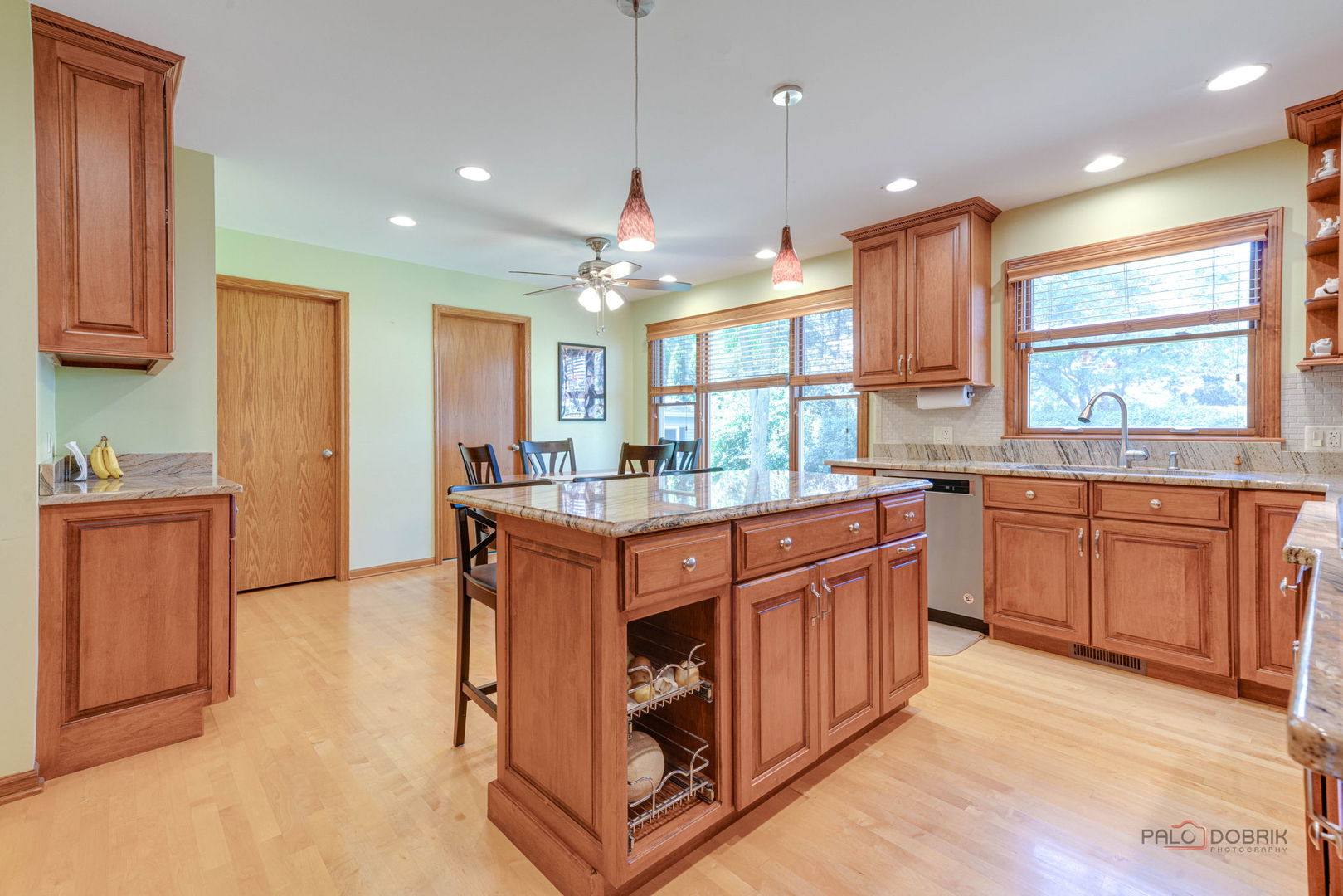 291 Hunter Court, Vernon Hills, IL 60061