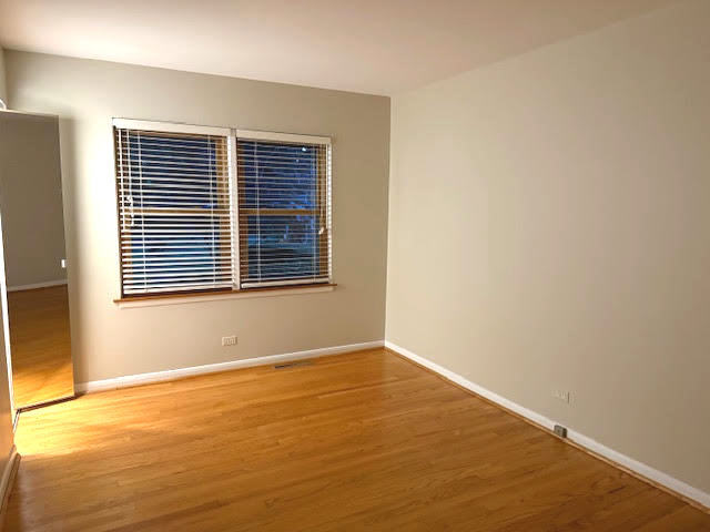 810 S Edgewood Lane, Mount Prospect, IL 60056