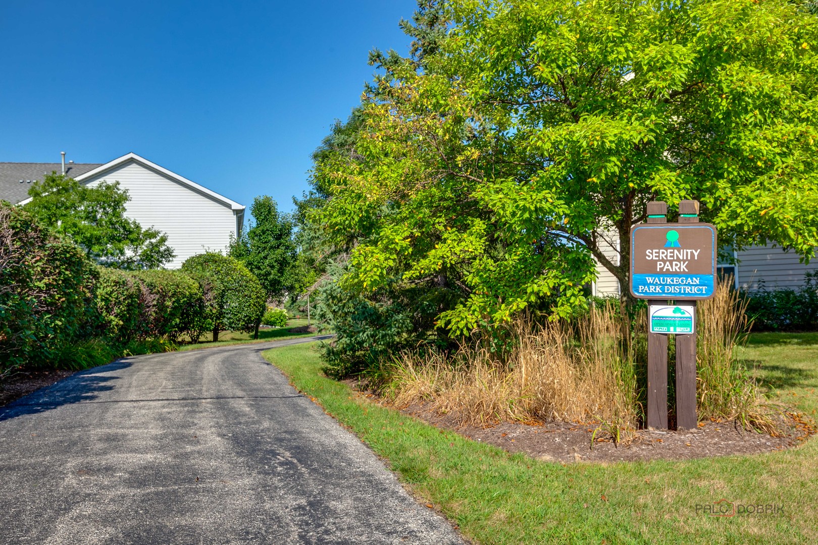 1627 S Candlestick Way, Waukegan, IL 60085