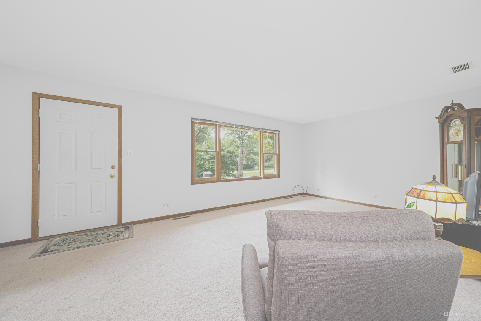 14239 Linder Avenue, Midlothian, IL 60445
