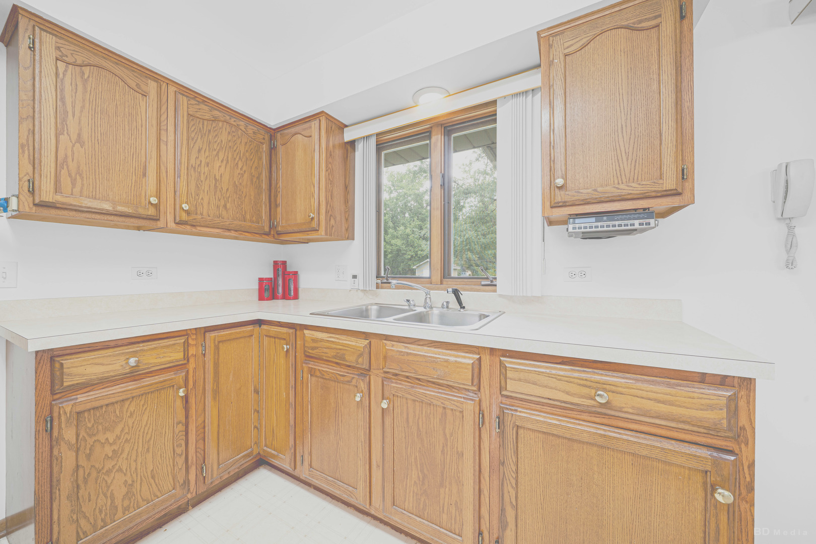 14239 Linder Avenue, Midlothian, IL 60445