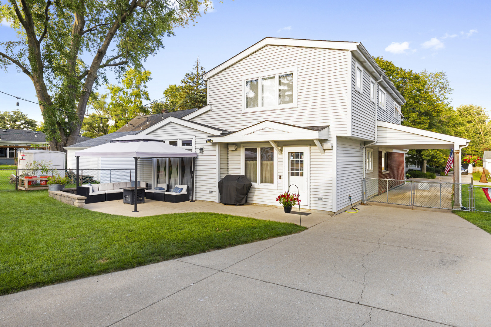 914 S Lombard Avenue, Lombard, IL 60148