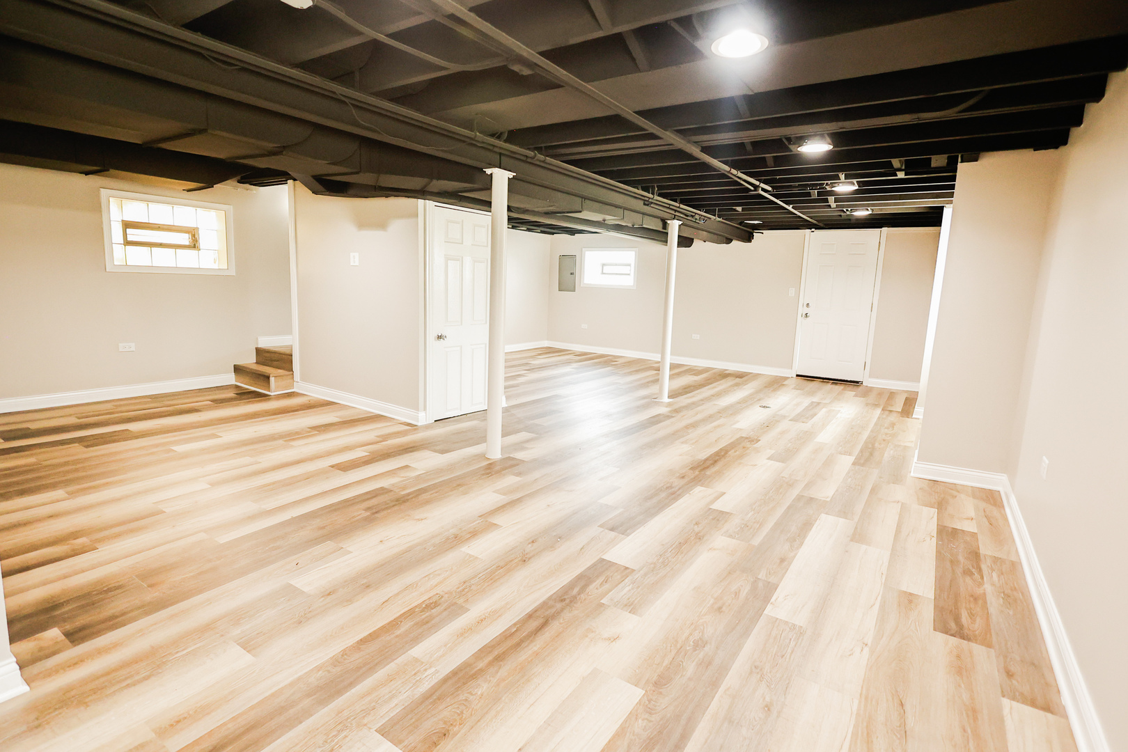 10141 S Vernon Avenue, Chicago, IL 60628