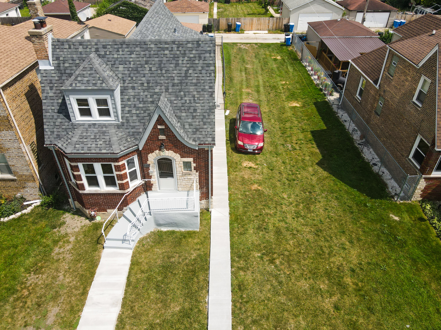 10141 S Vernon Avenue, Chicago, IL 60628
