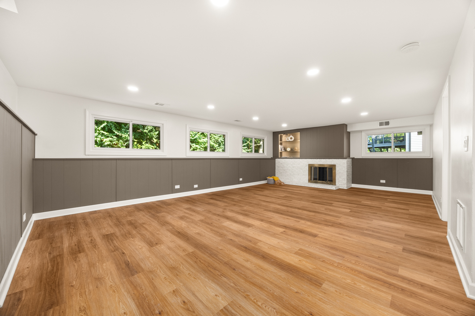 3 Charlestown Court, Bolingbrook, IL 60440