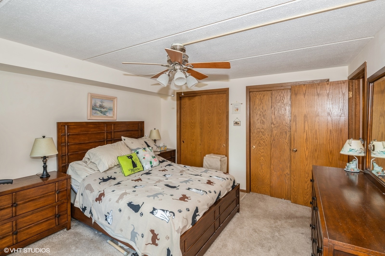 4660 N Austin Avenue #210, Chicago, IL 60630