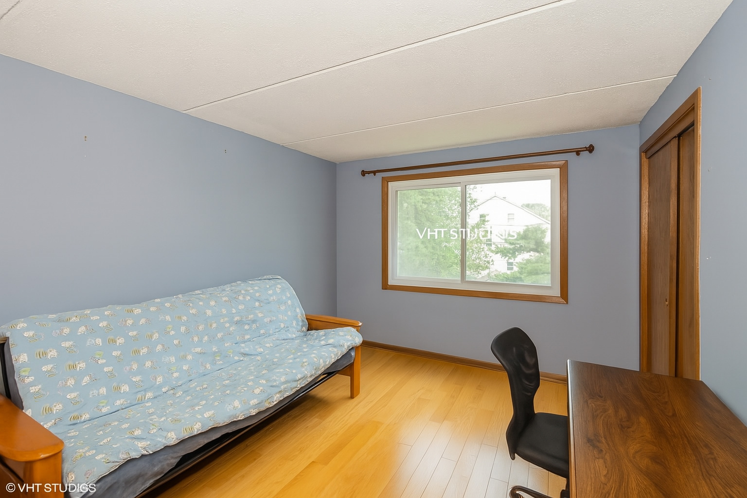 4660 N Austin Avenue #210, Chicago, IL 60630