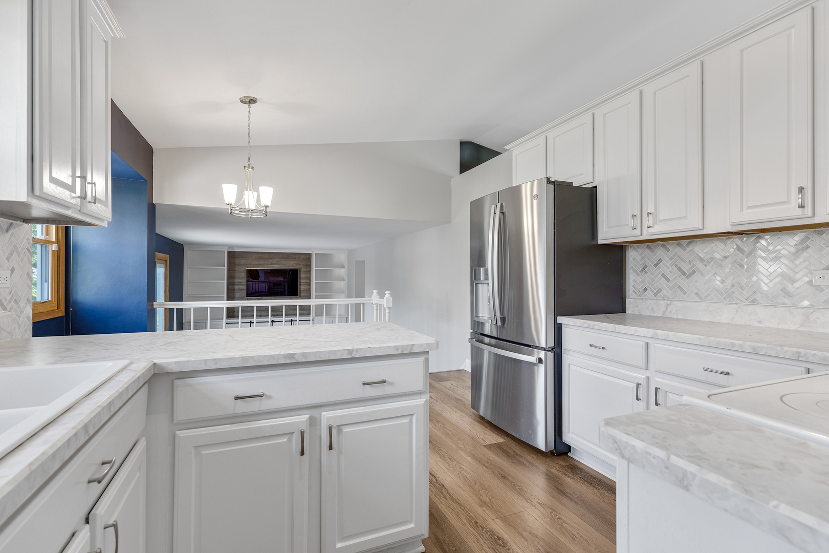 1432 HAAR Lane, Elk Grove Village, IL 60007