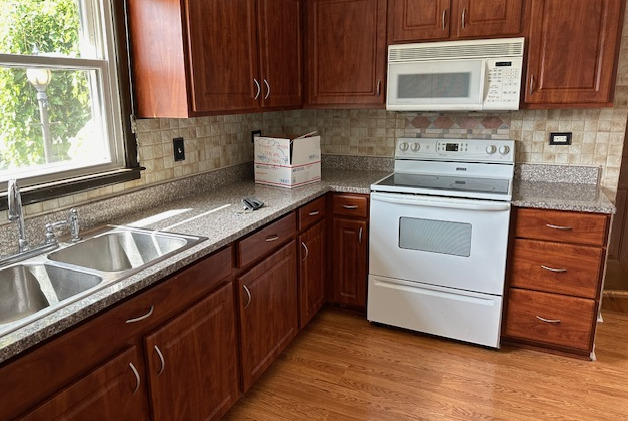 15W644 Patricia Lane, Elmhurst, IL 60126